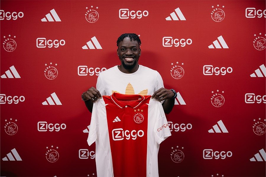 Burkina Faslı Yıldız Traore, Hollanda Devlerine Katıldı