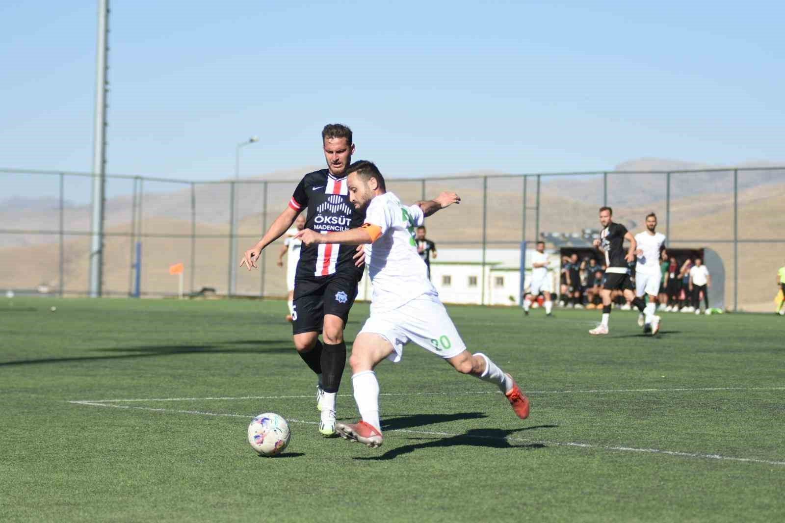 Yahyalıspor, Develigücü'ne Karşı İç Saha Avantajını Değerlendiremedi