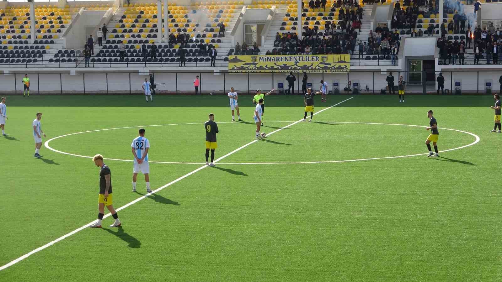 Bölgesel Amatör Lig: Bitlis 1916 Futbol SK: 2 – Dersim Spor: 0