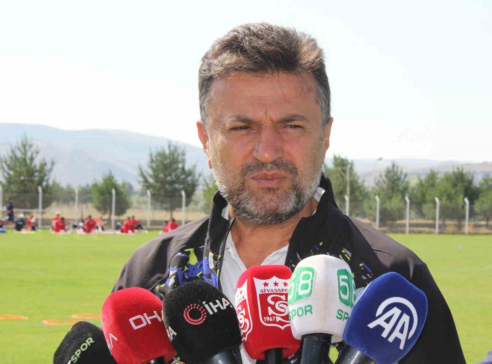 Futbolcuyu Ayartan Menajerler: Bülent Uygun'un İddiası