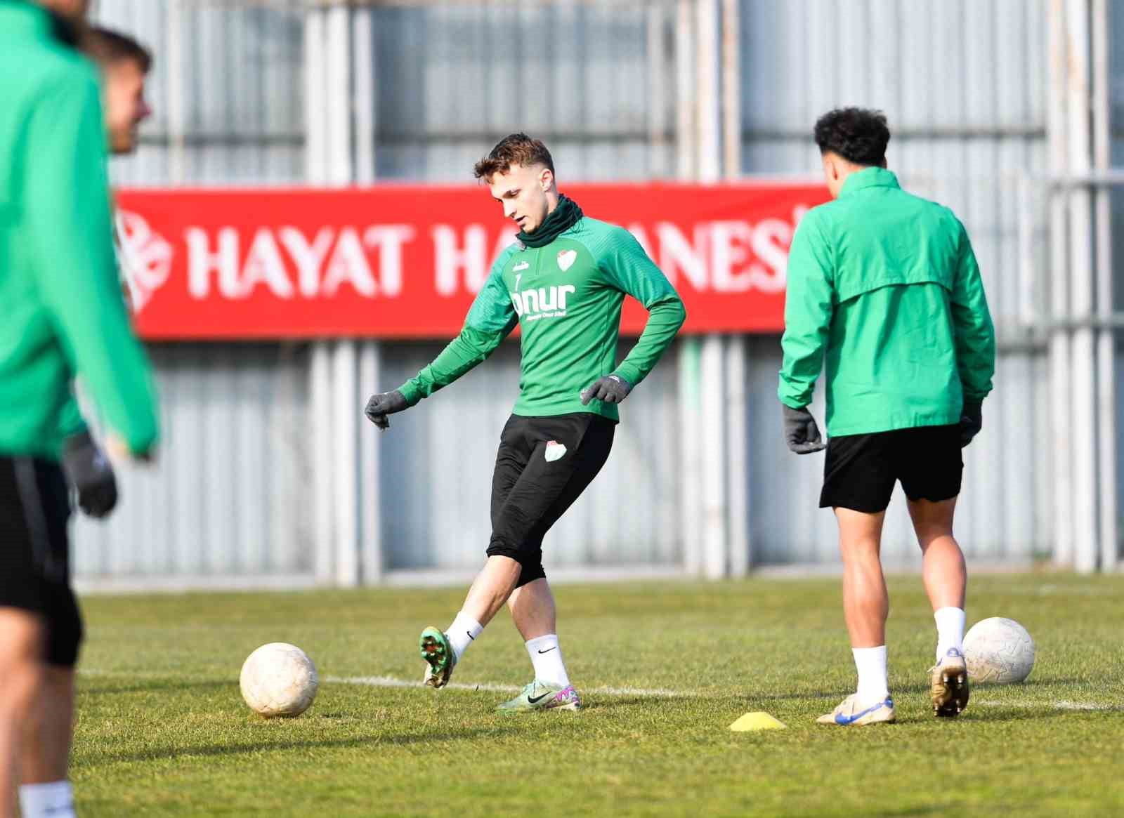 Bursaspor’da Altınordu maçı hazırlıkları tamamlandı
