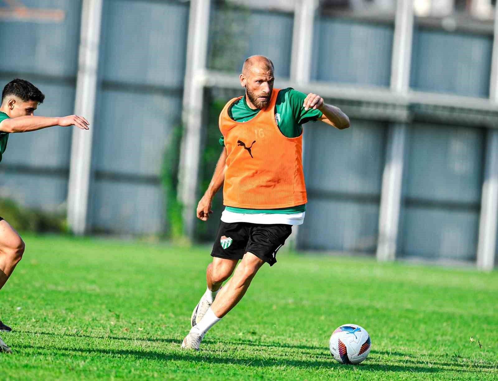 Bursaspor'un Düzcespor Savaşı Başladı