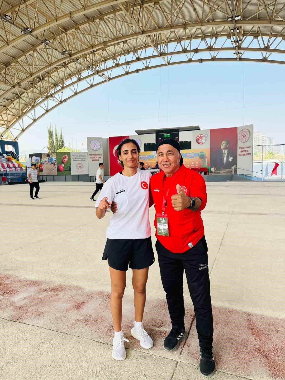 Türk Atletizminin Yıldızı Mine Türker Avrupa'nın Zirvesinde