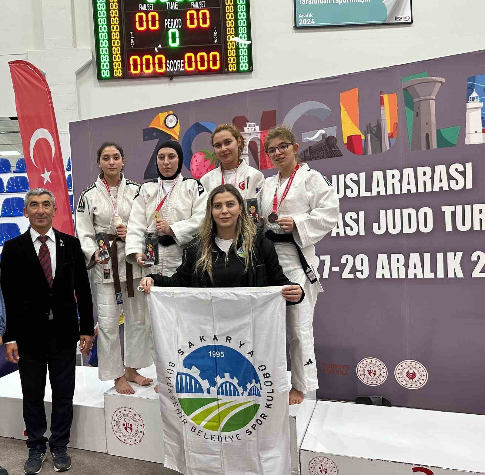 Zonguldak'ta Judoda Büyükşehir Fırtınası
