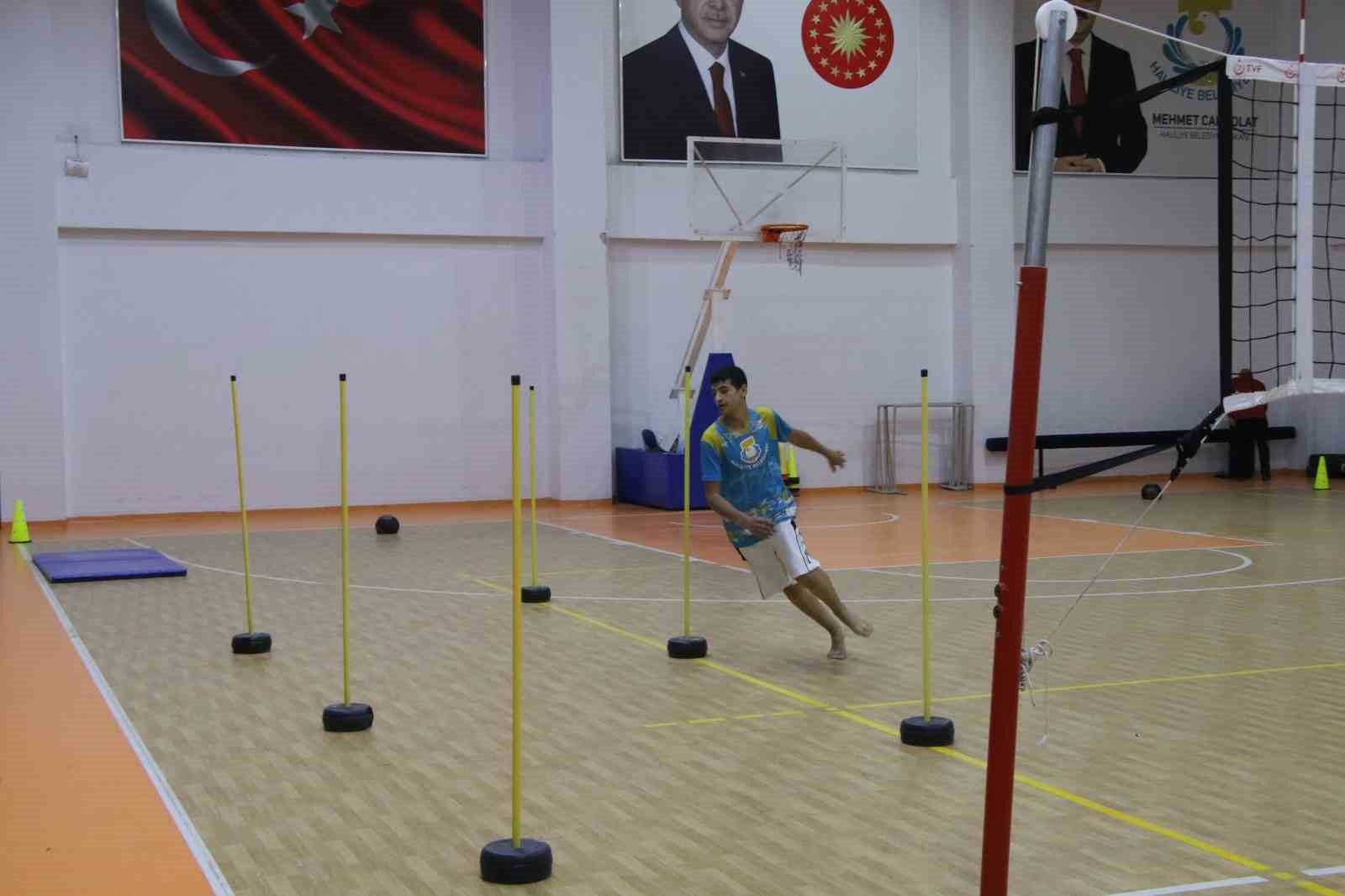 Canpolat’ın yatırımlarıyla sporcu nesil yetişiyor
