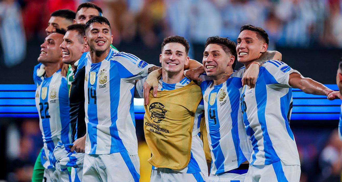 Messi'nin yıldızıyla Arjantin, Copa America'nın ilk finalisti oldu!