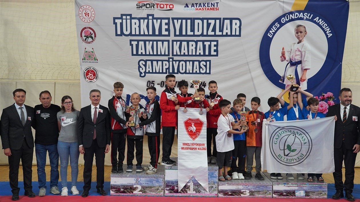 Denizli Karate Kaçınılmazı Başardı: Türkiye Şampiyonu!