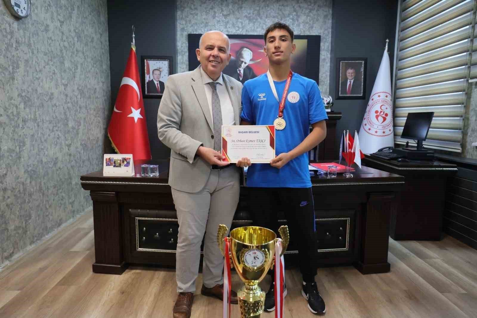 Denizli Güreşte Devamlı Zirvede