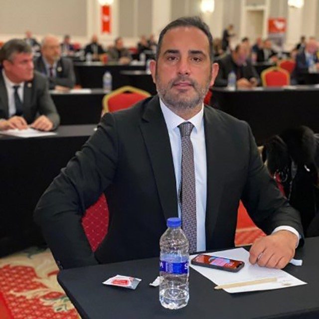 Diyarbekirspor'un Başındaki Genç Ayrıldı