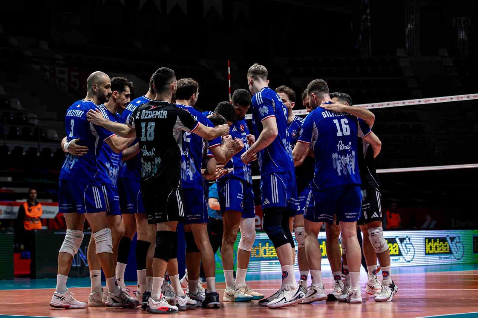 Efeler Ligi: Halkbank: 2 - Gaziantep Gençlik Spor: 3