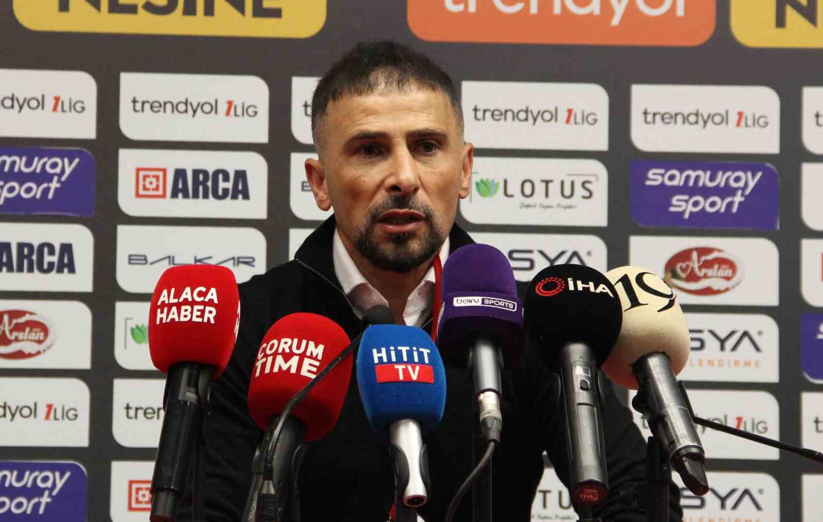 Ertuğrul Arslan: "Son paslarda tercihlerimiz doğru olsaydı buradan 3 puanla ayrılabilirdik"