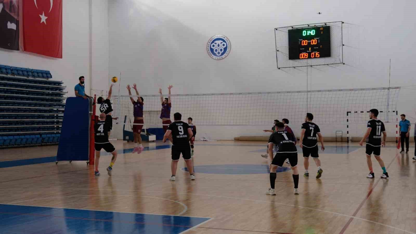Erzincan’da Yurtlig voleybol heyecanı başladı