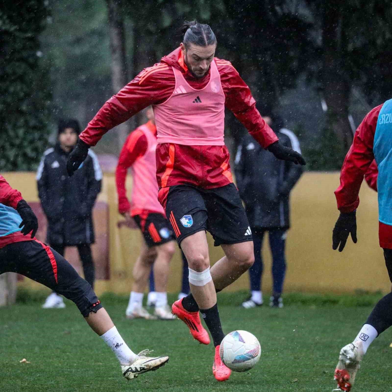 Doğu ve Batı'nın Devleri Erzurumspor ve Sakaryaspor, Kupada Çarpışacak