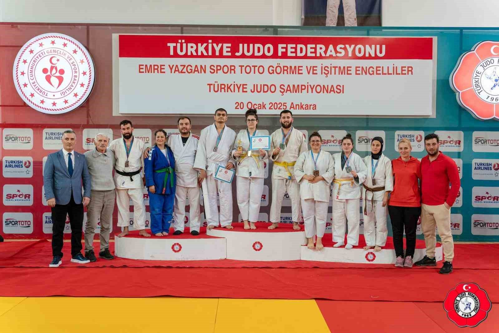 Eskişehirli Judocular Şampiyonada Madalya Yağmuru Yağdırdı