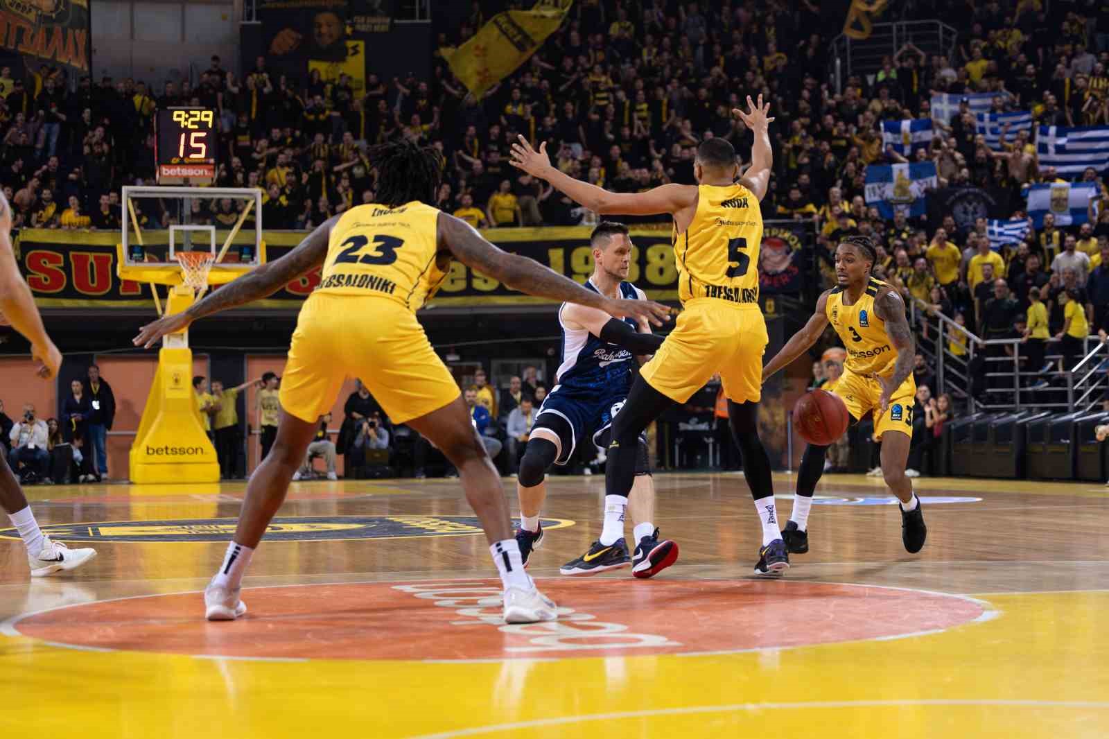 EuroCup: Aris: 76 – Bahçeşehir Koleji: 86