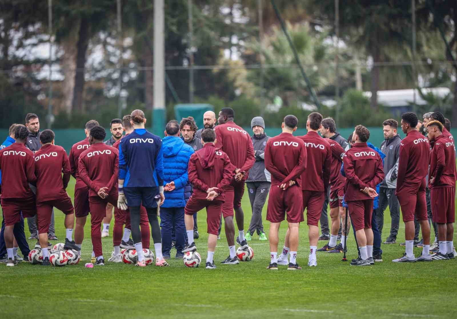 Evinde yenilmeyen Trabzonspor, namağlup Fenerbahçe’yi ağırlıyor