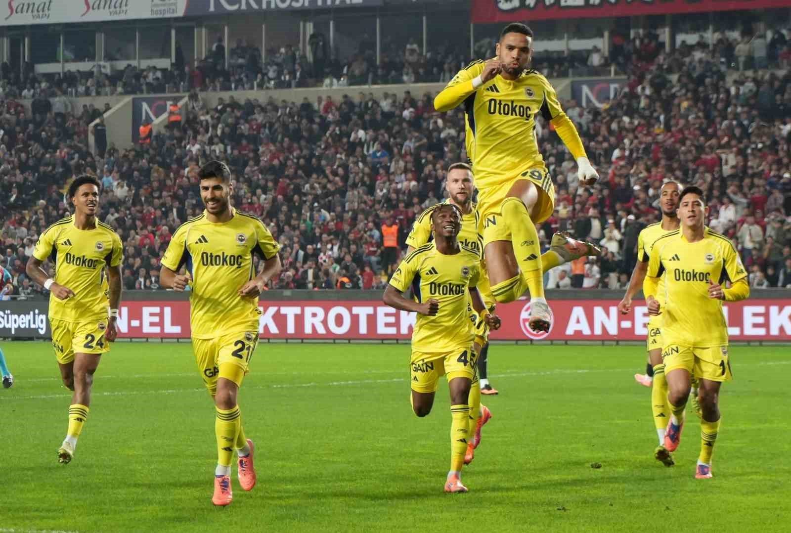 Fenerbahçe’de hedef; seriyi derbide sürdürmek