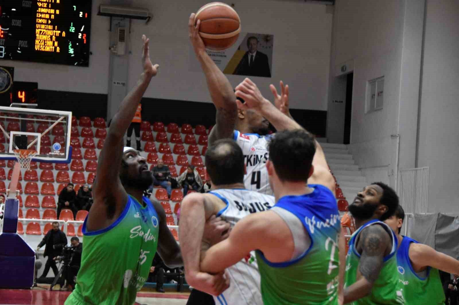 FIBA Avrupa Kupası: Aliağa Petkimspor: 82 - Dinamo BDS Sassari: 70