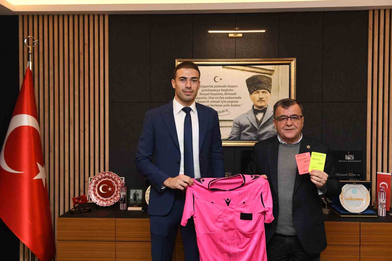 Hakem Çakır’ın Mutluluk Paylaşımı