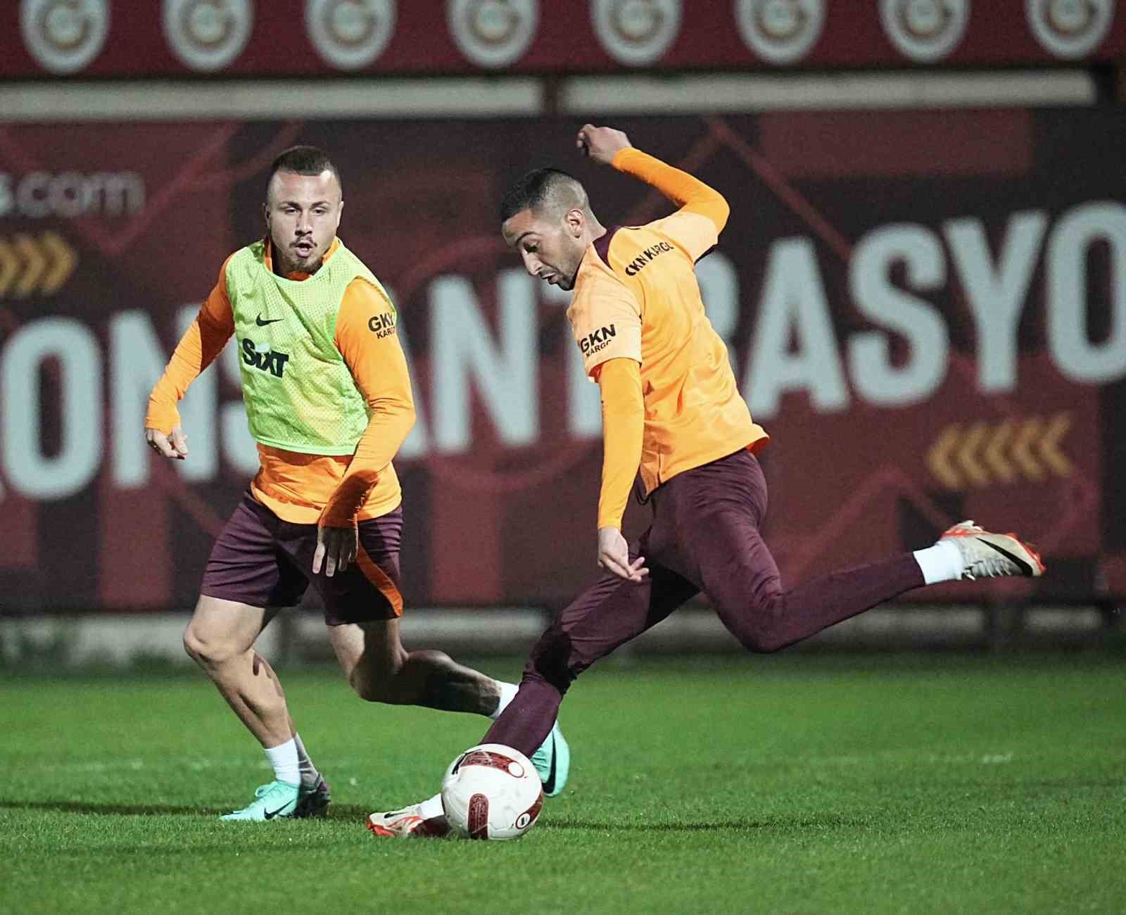 Galatasaray’da Kasımpaşa maçı hazırlıkları başladı