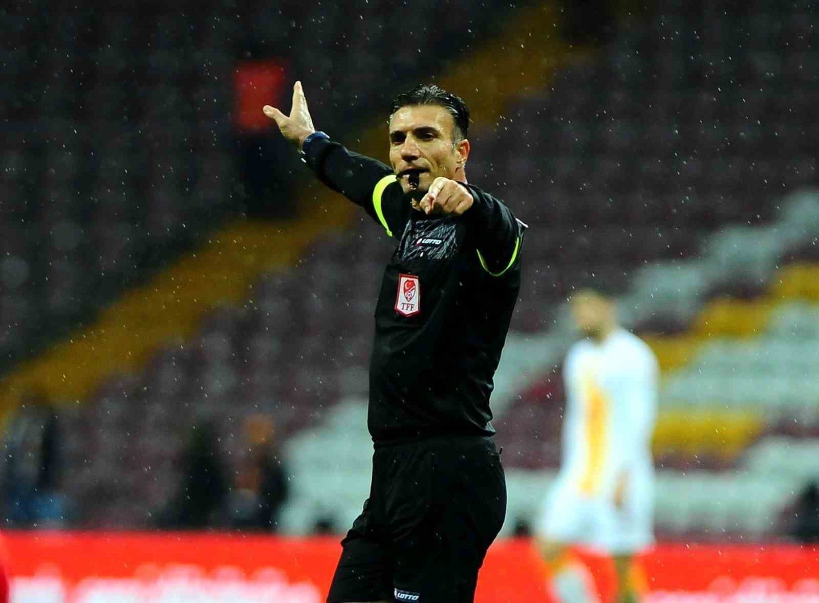 Gaziantep FK – Fenerbahçe maçının VAR’ı Özgür Yankaya oldu