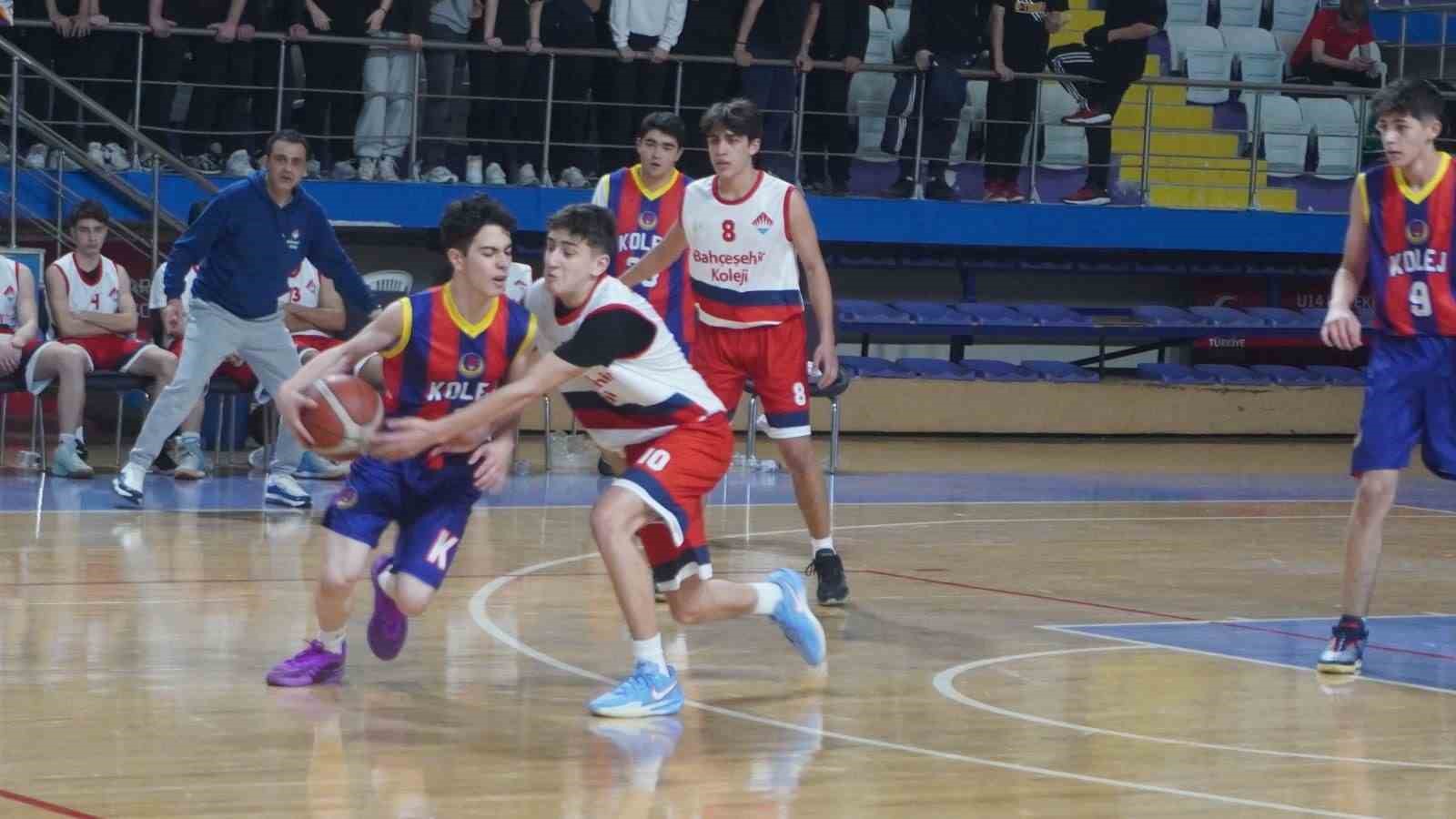 Genç Erkekler Basketbol müsabakaları sona erdi