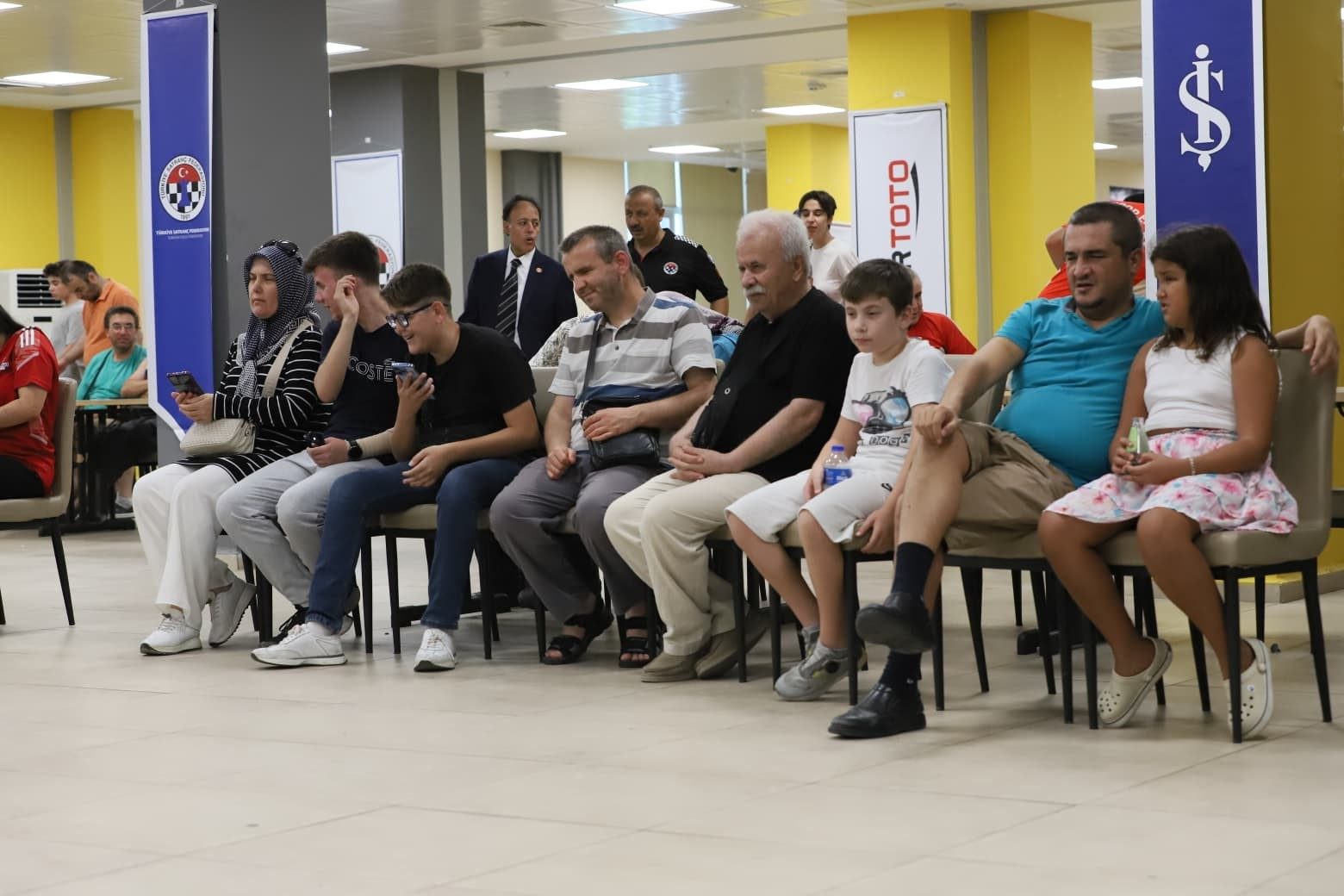 Görme engelli satranç ustaları Denizli’de buluştu