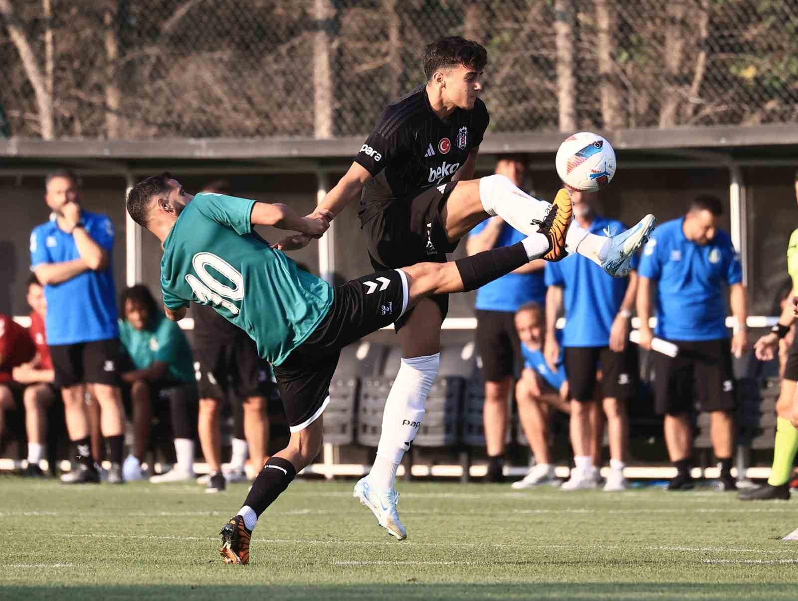 Kara Kartal, Sakarya'yı Konuk Etti, 2-1 Kazandı
