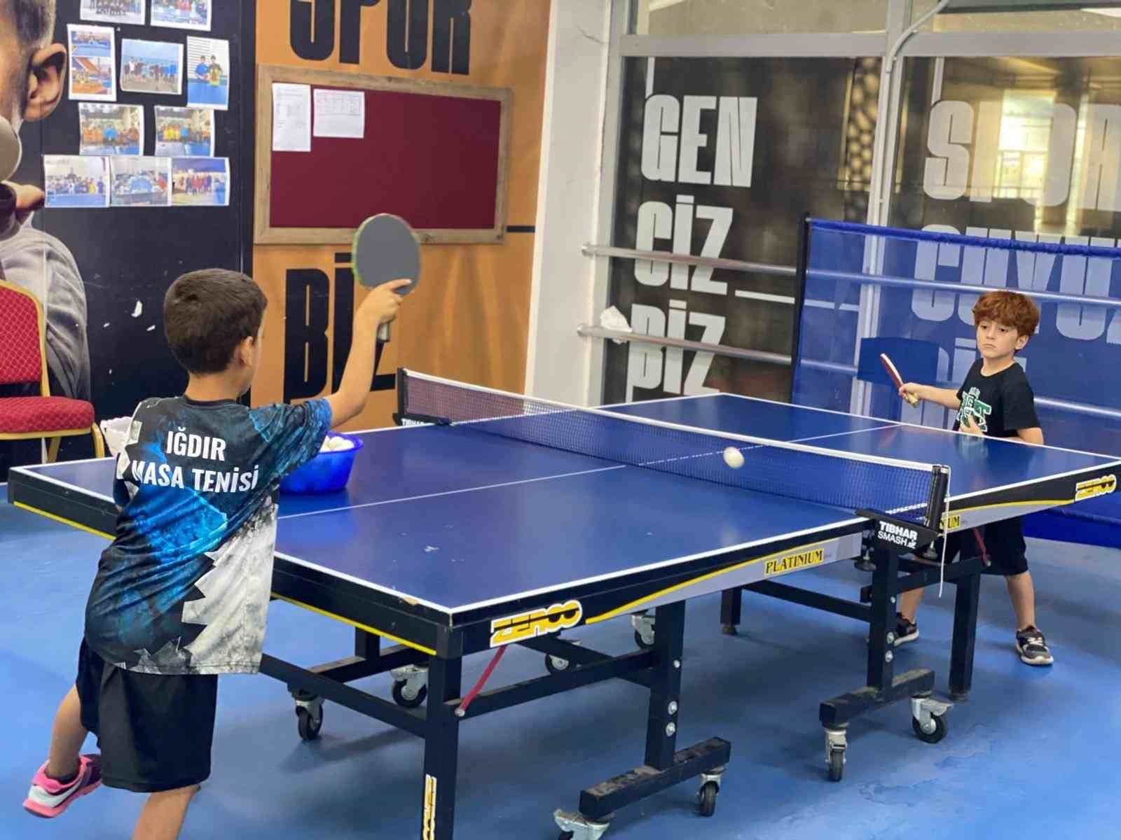 Iğdır'da Masa Tenisi Kursları ile Sportif Geleceğe Adım Atılıyor