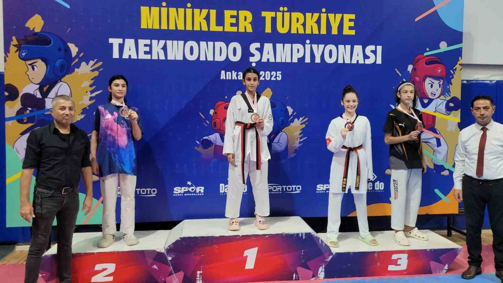 İkinci kez Türkiye Şampiyonu oldu