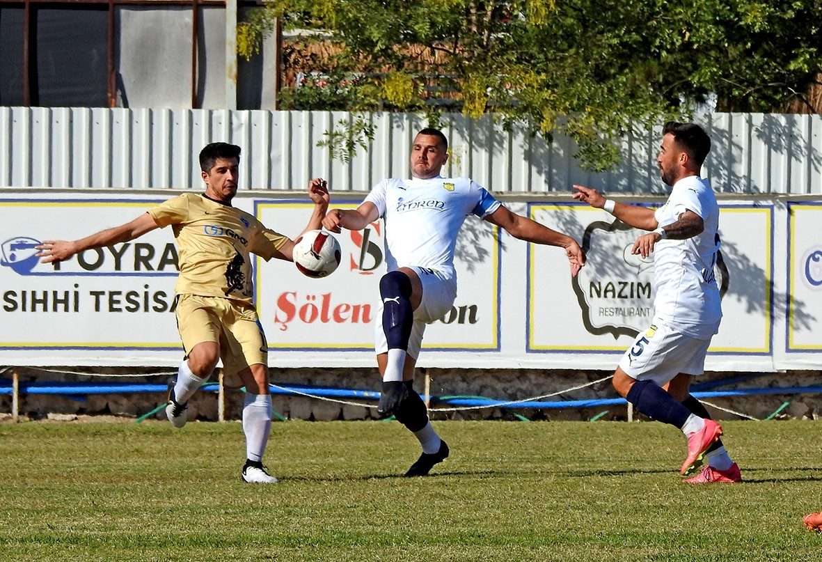 Alaçatıspor Gole Boğdu