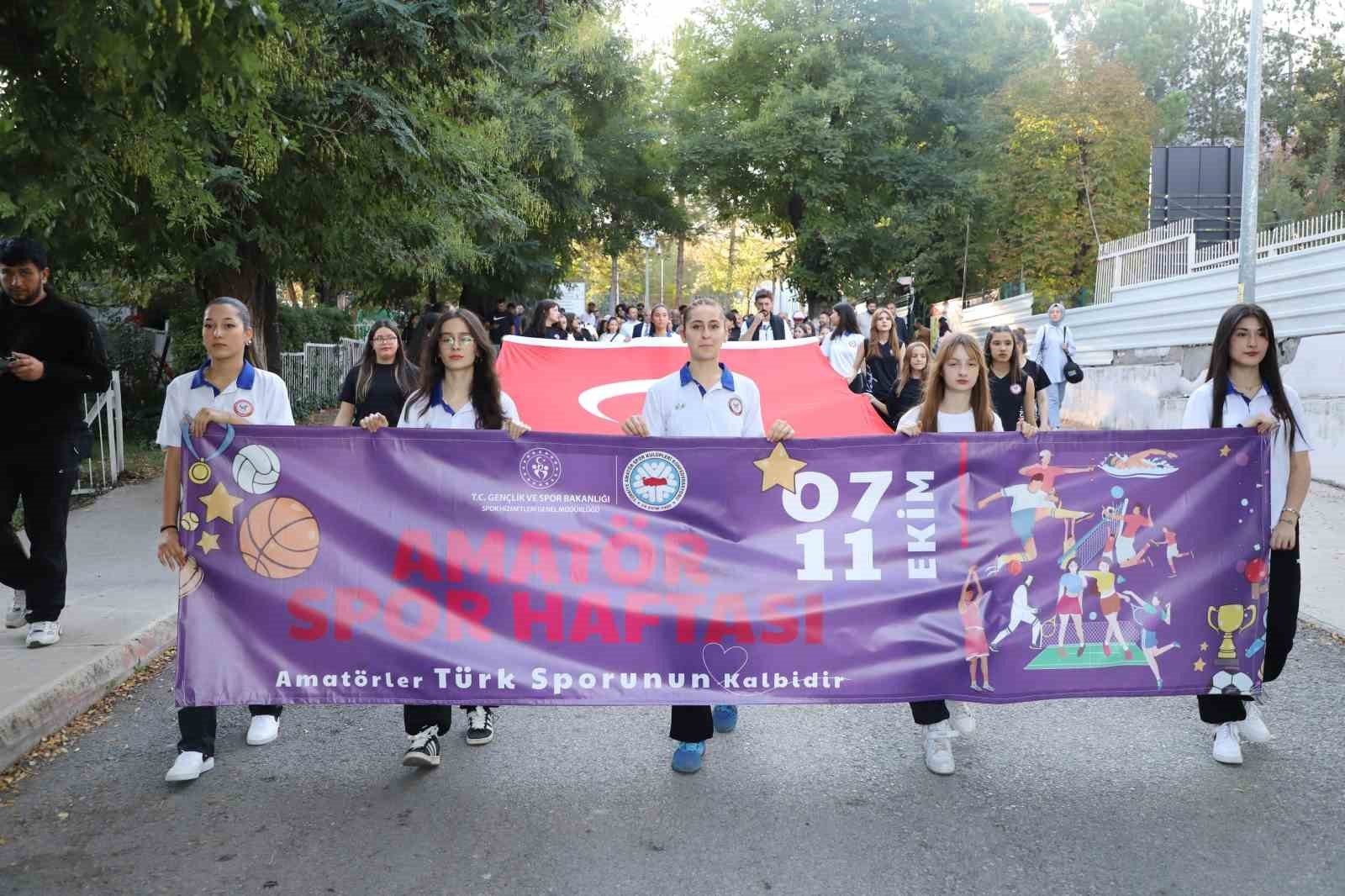 Karabük'te Spor Şöleni: Amatör Spor Haftası Coşkuyla Kutlandı