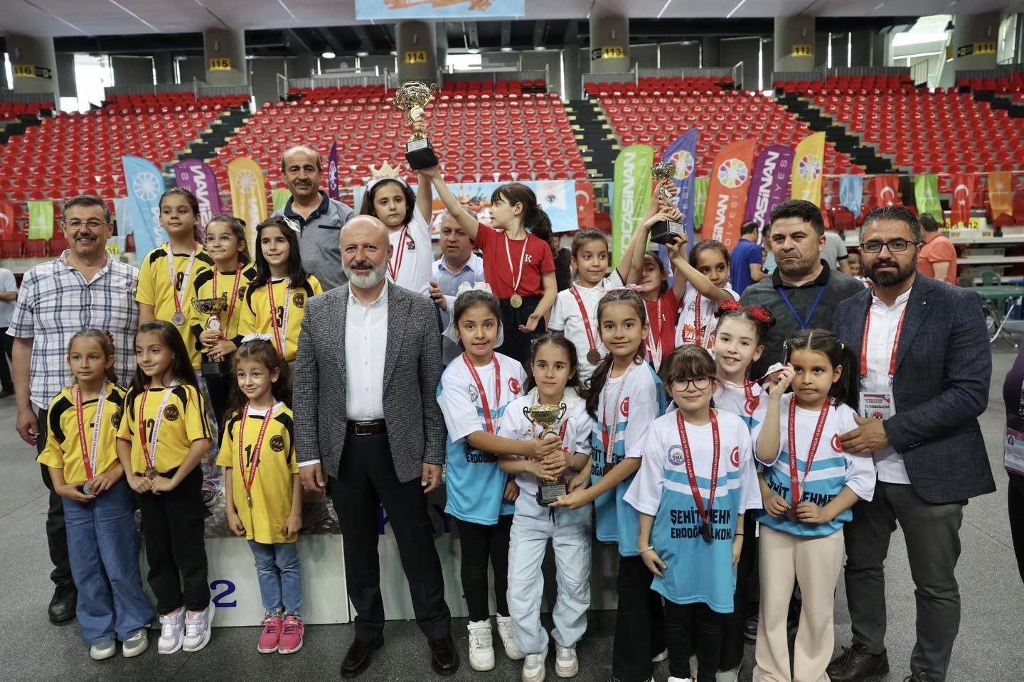 Kocasinan'da Şah Mat: İlkokullar Arası Satranç Şöleni Sonuçlandı