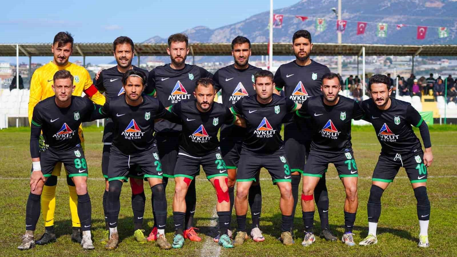 Manavgat Belediyespor, Liderlik Yolculuğunu Sürdürüyor