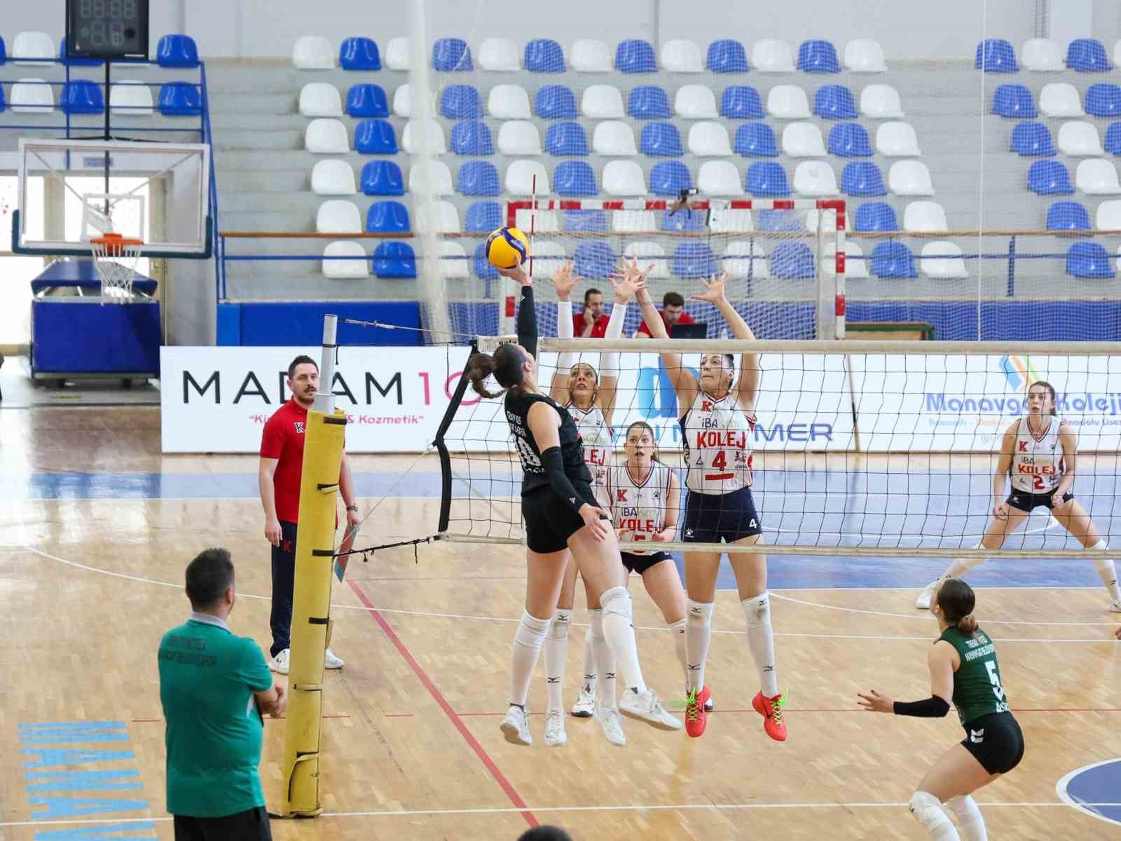 Manavgat’ın sultanları sezonu taraftarlarıyla noktaladı