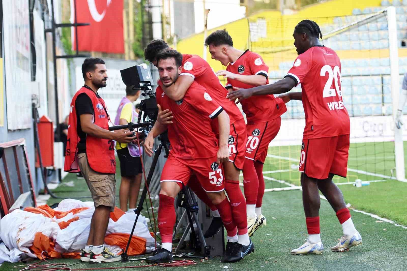 Manisa FK, Sakaryaspor'la evinde karşı karşıya gelecek