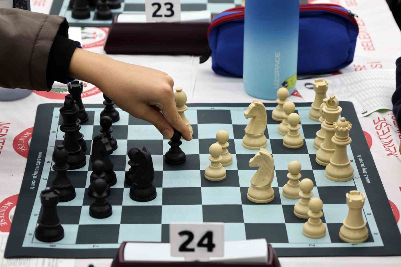 Menteşe’de 23 Nisan’a özel satranç turnuvası