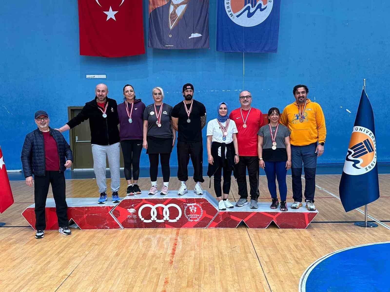 Mersin'in Altın Kızları ve Oğulları Dönüş Yaptı