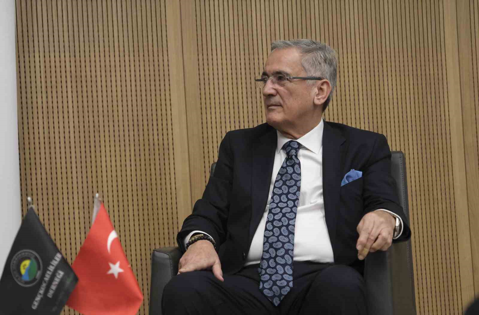 Çulcu’dan MHK’ye Topa Tutma