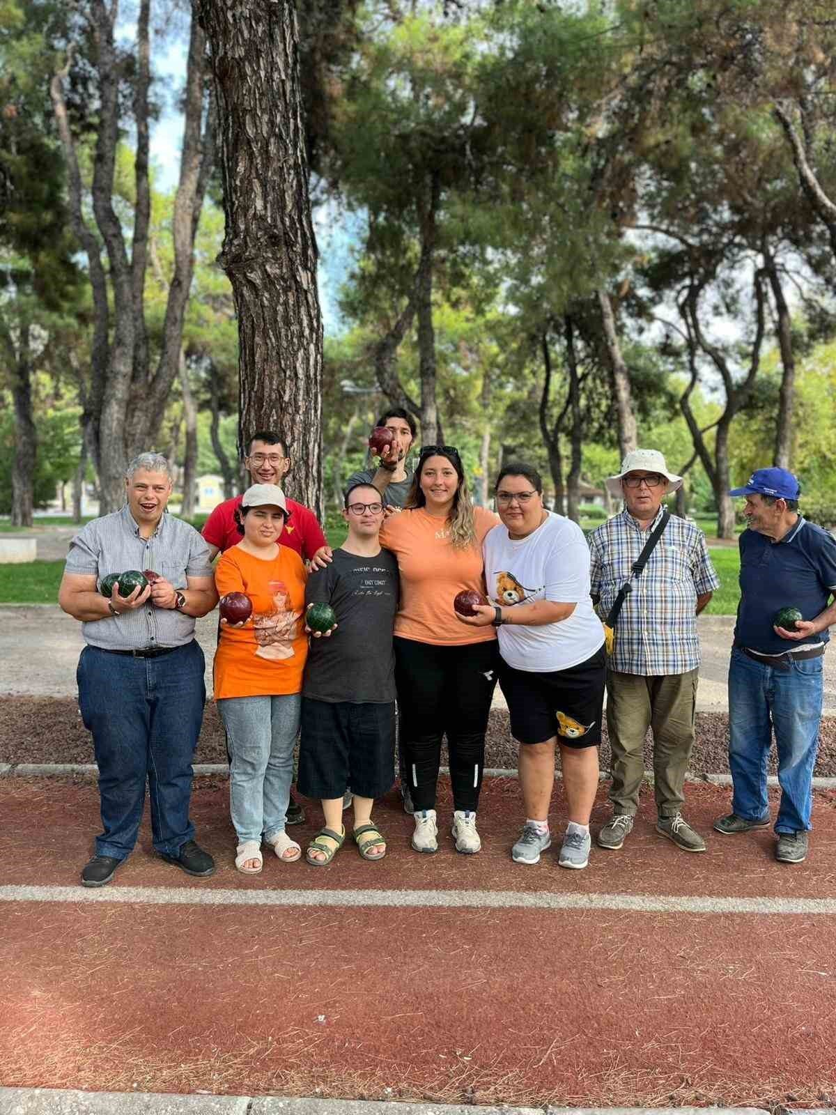 Muğla’da Bocce sporuyla engeller aşılırken dayanışma güçleniyor