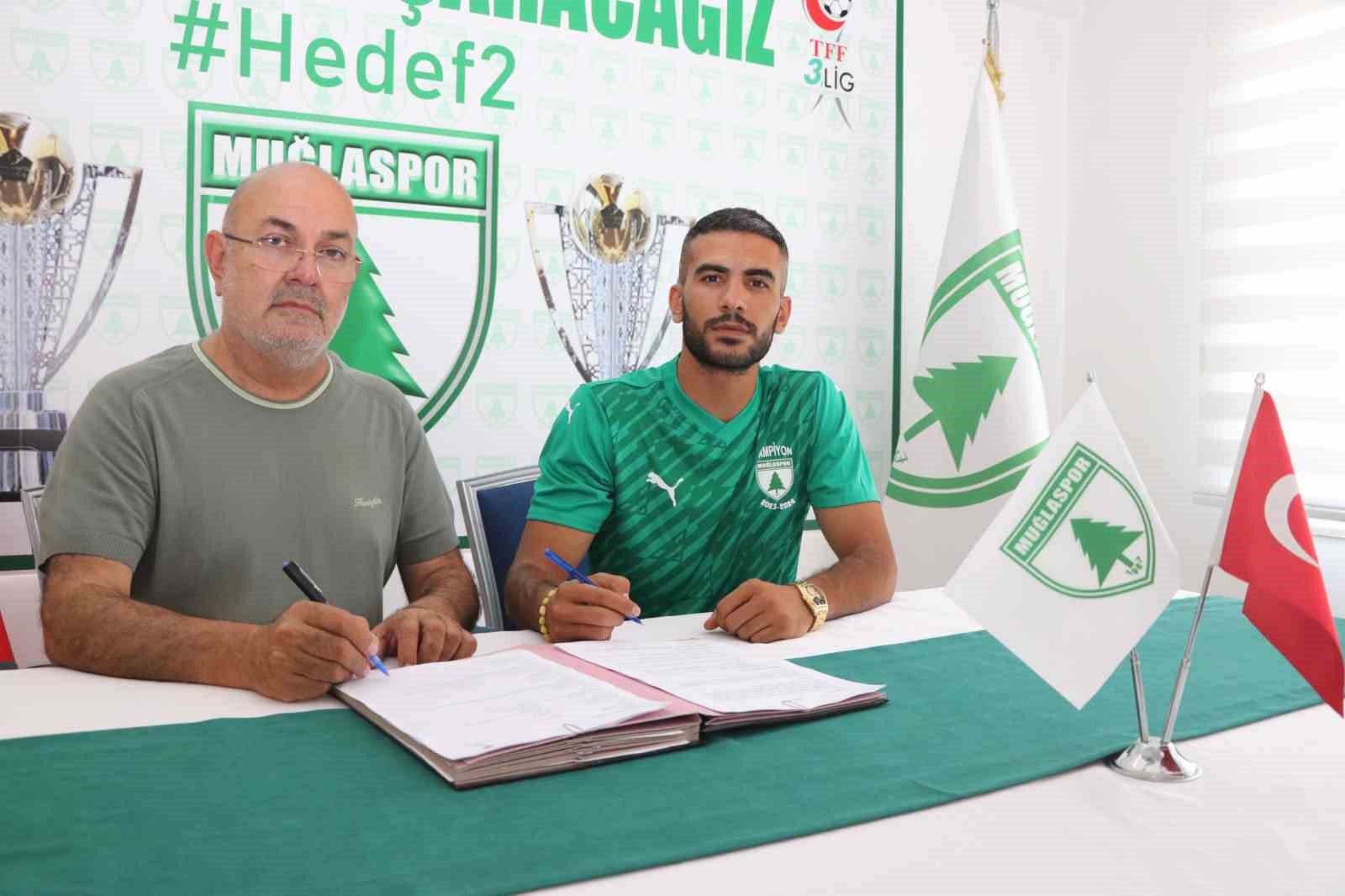 Muğlaspor Savunmasını Güçlendirdi