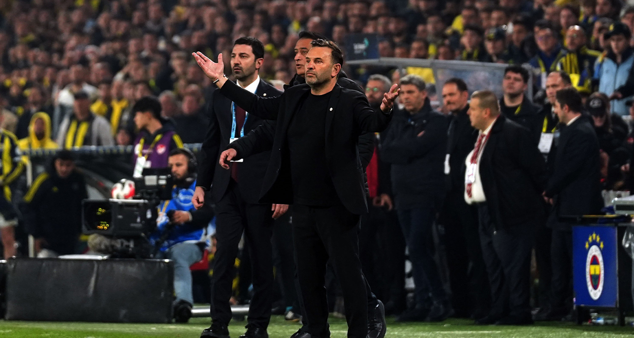 Okan Buruk: "Allah’a şükür Kazım’ın gözü kör olmadan, 2-3 oyuncumun ayağı kırılmadan sağlıklı bir şekilde ayrılıyoruz"