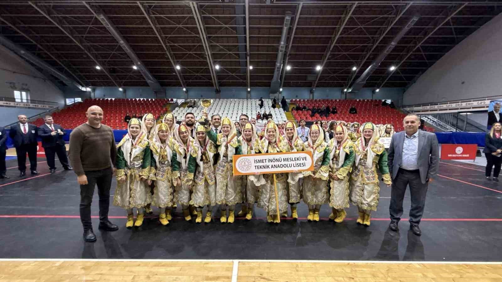 Okul Sporları Halk Oyunları İl Birinciliği yarışmaları tamamlandı