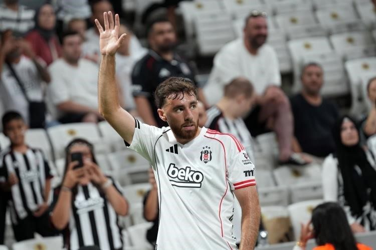 Orkun Kökçü: "Galibiyet için mutluyuz ama oyunumuz daha da iyi olabilir"