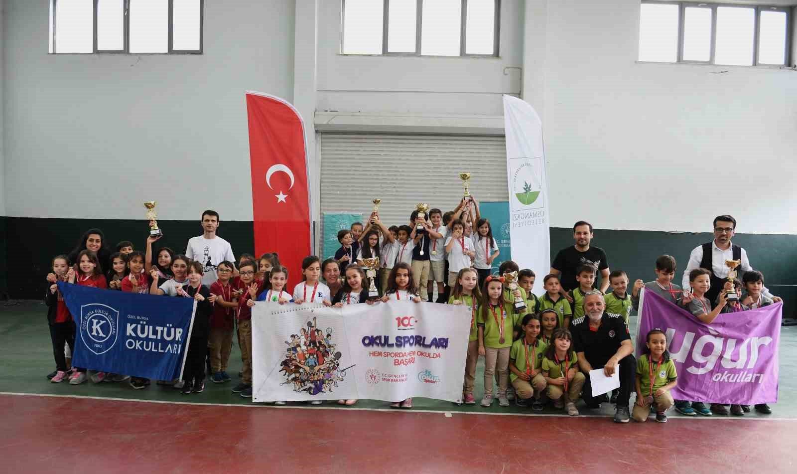 Osmangazi'nin Satranç Ustaları Taçlarını Giydi