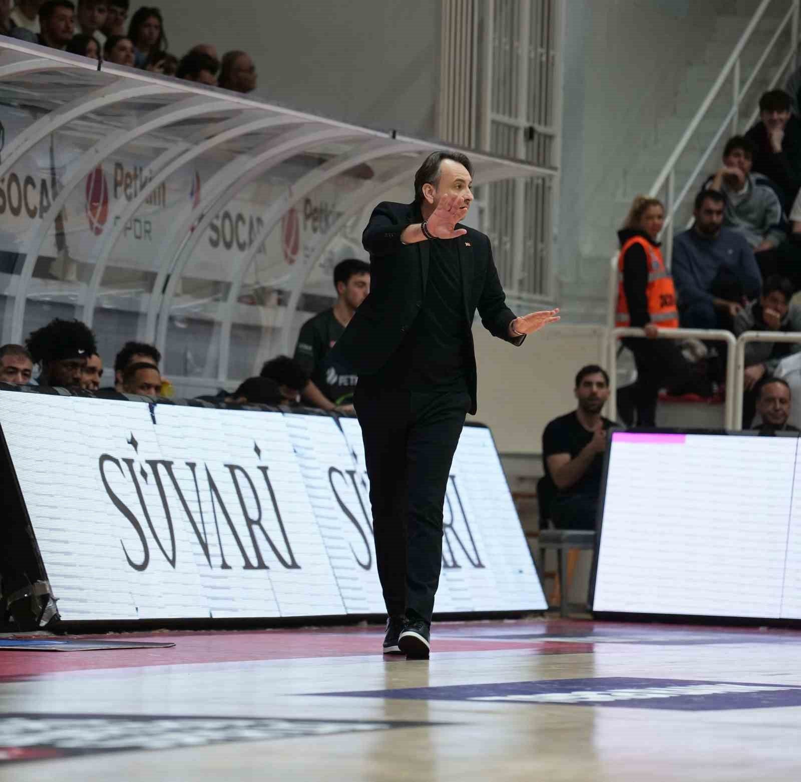 Özhan Çıvgın: "Bizim için psikolojik açıdan zor bir maçtı"