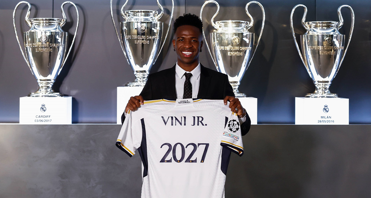 Real Madrid, Vinicius Junior’ın sözleşmesini uzattı