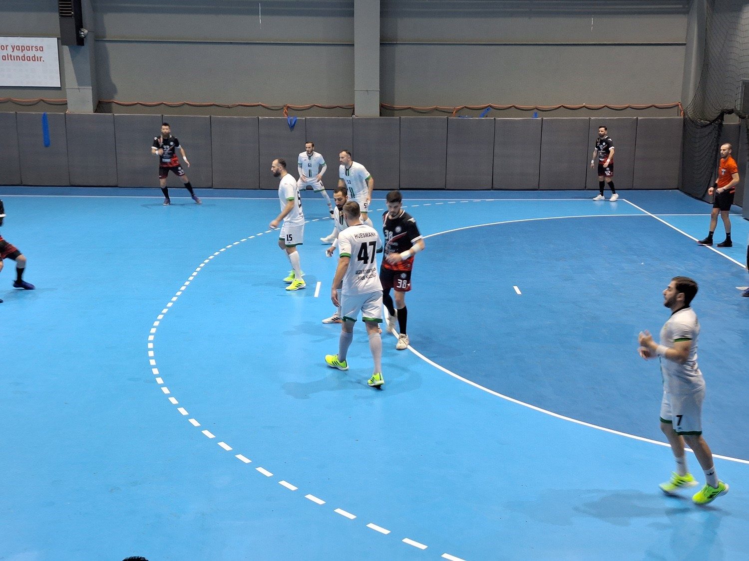 Sakarya Büyükşehir hentbol galibiyet serisine Bursa’da devam etti