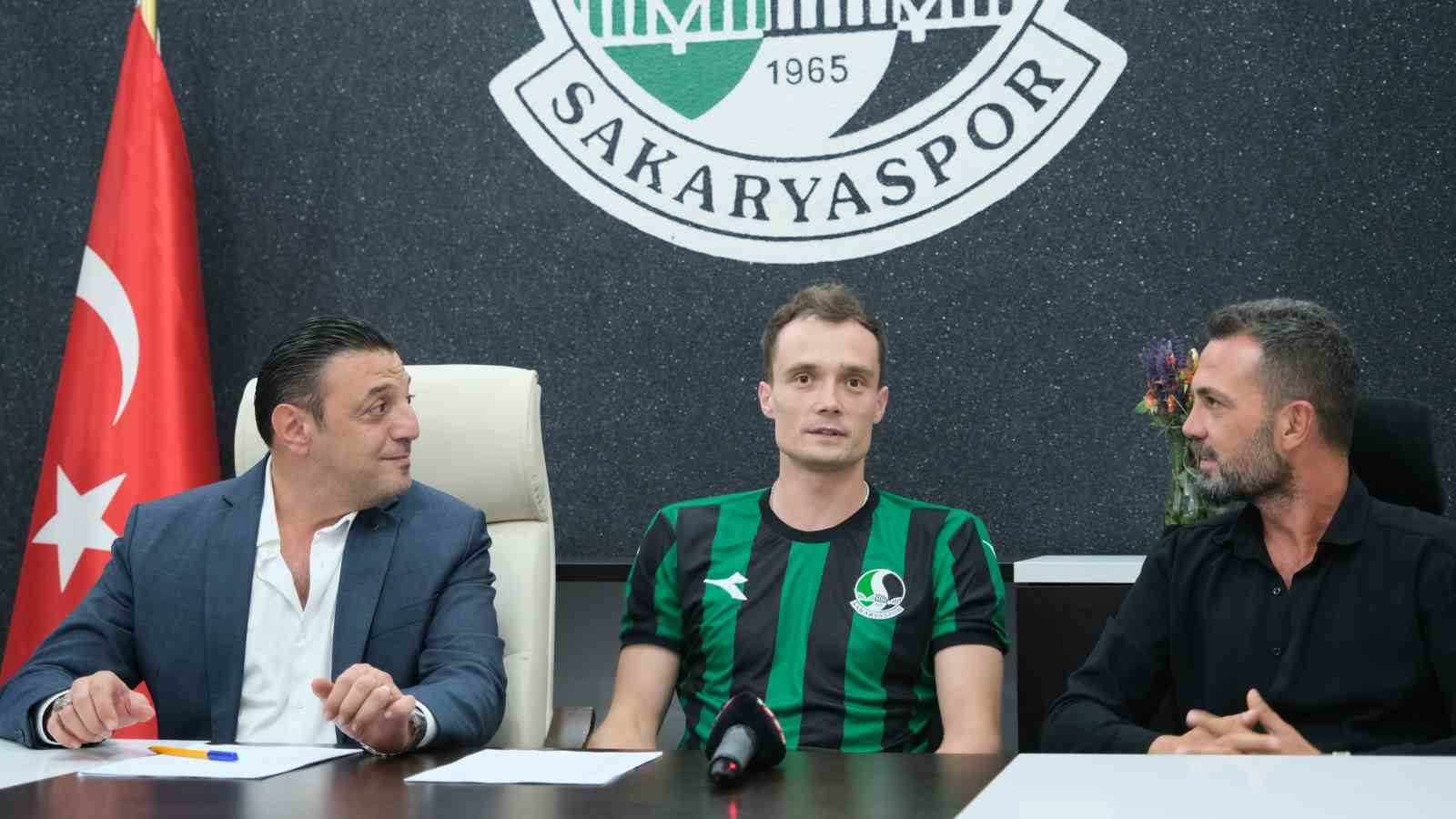 Polonya'nın Milli Kalecisi Szumski, Sakaryaspor'da!