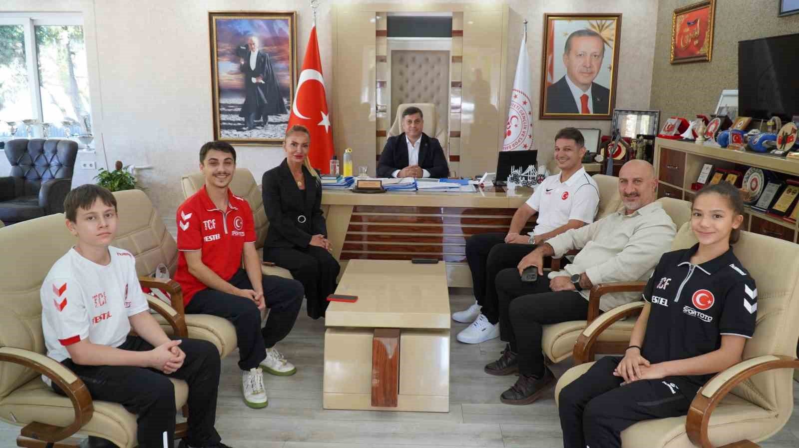 Olimpiyat Şampiyonları Altınla Ödüllendirildi